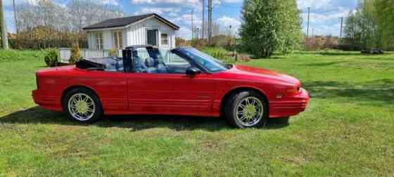 Oldsmobile Cutlass Nivala