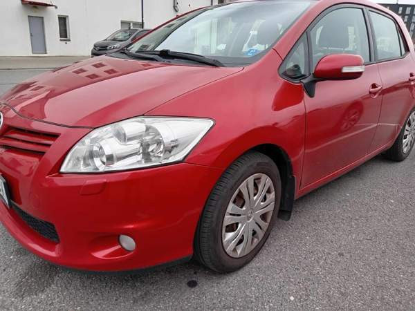 Toyota Auris Somero – foto 1