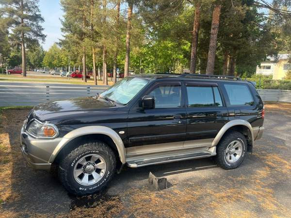 Mitsubishi Pajero Sport Liperi - valokuva 3