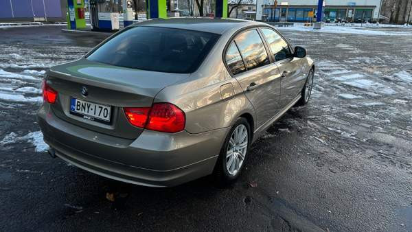 BMW 320 Kerava - valokuva 3