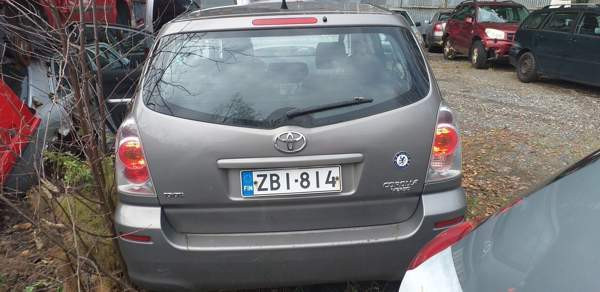 Toyota Corolla Verso Glebychevo - valokuva 3