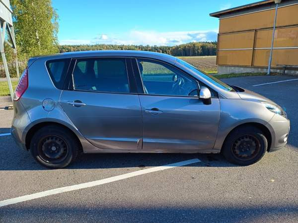 Renault Scenic Helsinki - valokuva 4