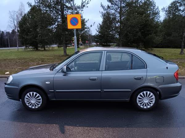 Hyundai Accent Oulu - valokuva 4