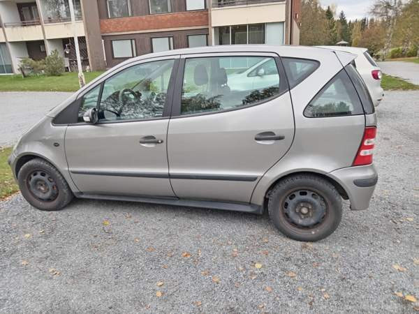 Mercedes-Benz A Haemeenlinna - photo 2