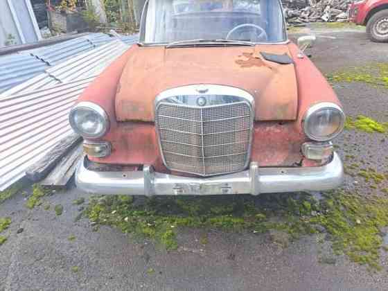 Mercedes-Benz 200 Nurmes