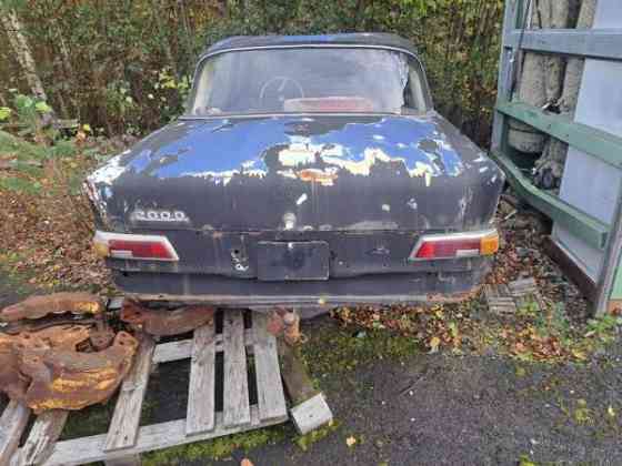 Mercedes-Benz 200 Nurmes