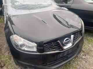 Nissan Qashqai Pöytyä