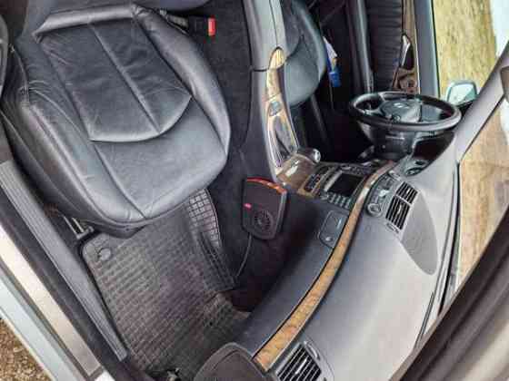 Mercedes-Benz E Luga