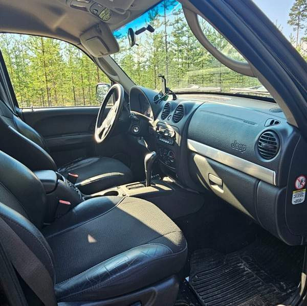 Jeep Cherokee Pyhäntä – foto 8