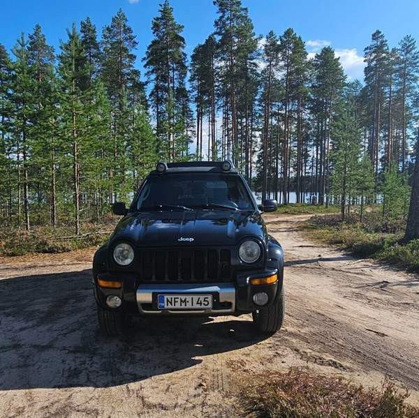 Jeep Cherokee Pyhäntä – foto 1