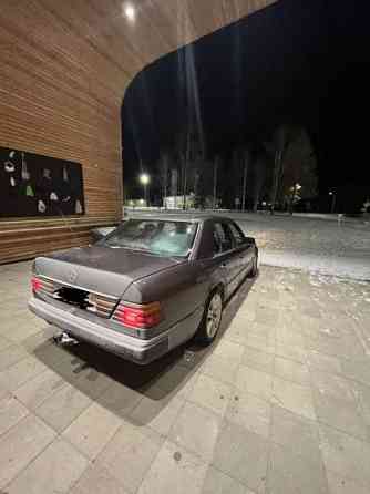 Mercedes-Benz 250 Ranua