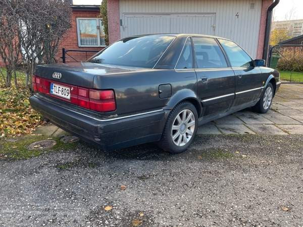 Audi V8 Kuopio - valokuva 2