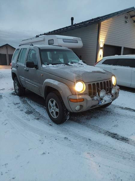 Jeep Cherokee Rovaniemi - valokuva 2
