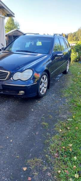 Mercedes-Benz C Якобстад - изображение 4