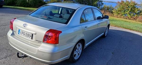 Toyota Avensis Ilomantsi - изображение 2