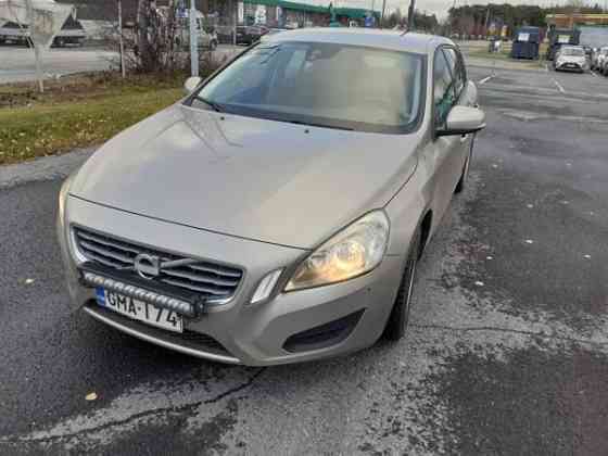 Volvo V60 Рахе
