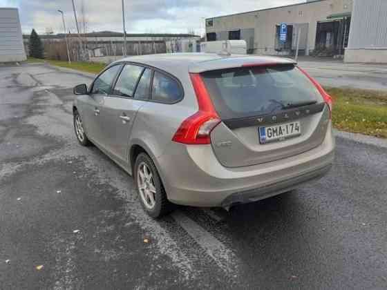 Volvo V60 Рахе