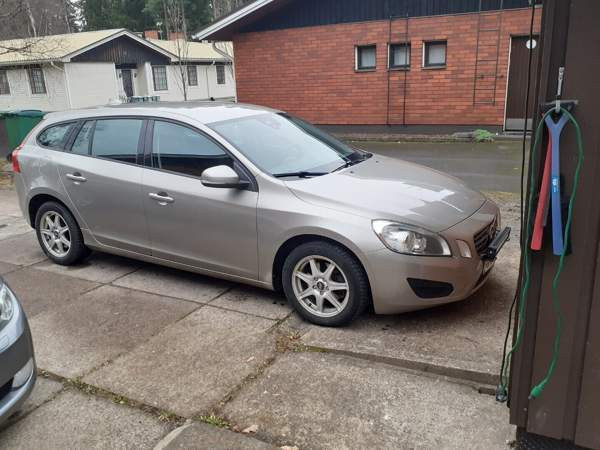 Volvo V60 Raahe - photo 1
