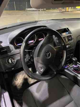 Mercedes-Benz C Kemin