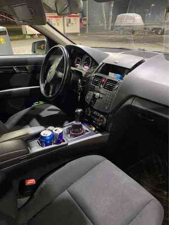 Mercedes-Benz C Kemin