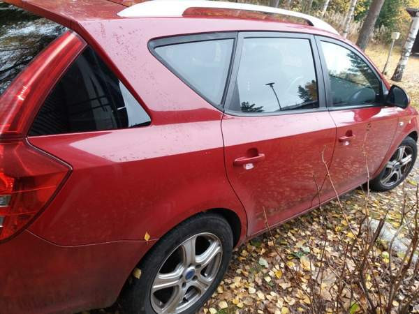 Kia Ceed Tuusula - valokuva 8