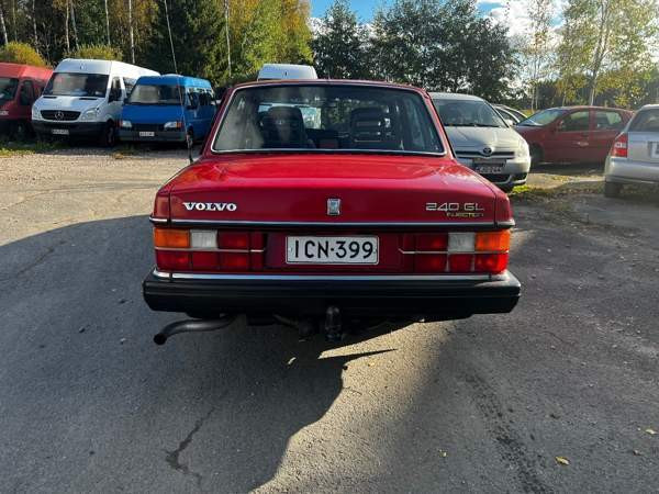 Volvo 240 Kempele - изображение 6