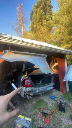 Mercedes-Benz E Kurikka