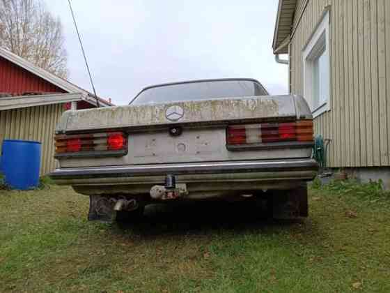 Mercedes-Benz 200 Veteli