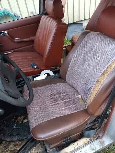 Mercedes-Benz 200 Veteli - valokuva 8