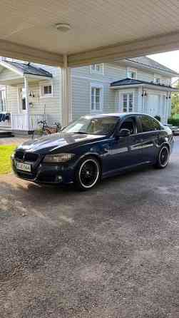 BMW 320 Uusikaarlepyy
