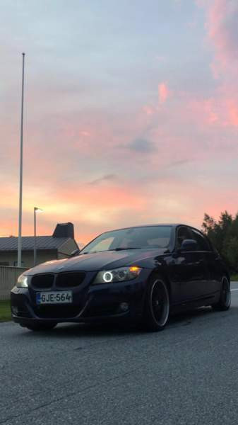 BMW 320 Uusikaarlepyy – foto 1