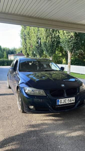 BMW 320 Uusikaarlepyy – foto 4