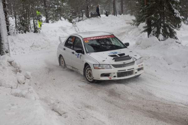 Mitsubishi Lancer Оулу - изображение 3