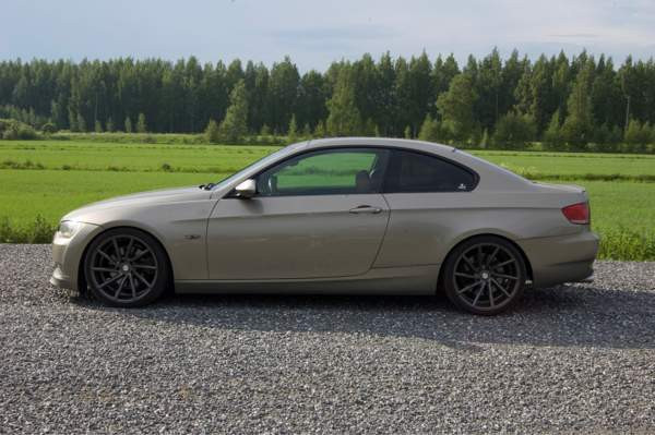 BMW 330 Ulvila - valokuva 4