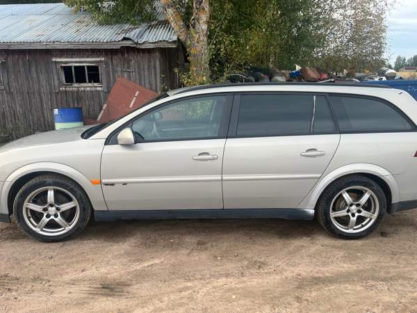 Opel Vectra Коувола - изображение 3