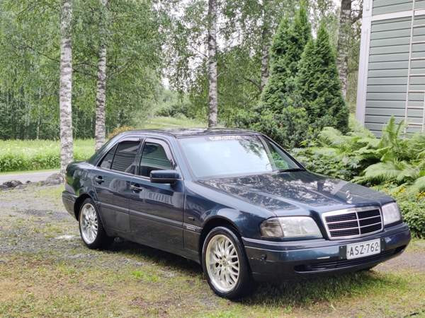 Mercedes-Benz C Ilmajoki - valokuva 7