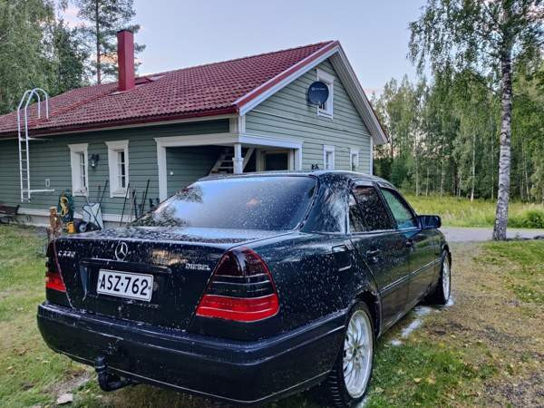 Mercedes-Benz C Ilmajoki - valokuva 5