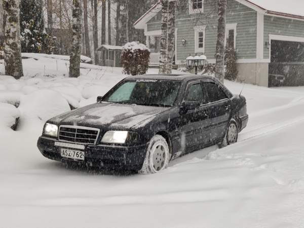 Mercedes-Benz C Ilmajoki - valokuva 4