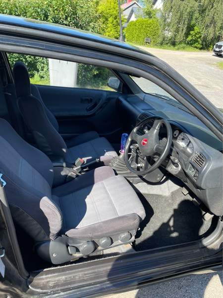 Nissan Pulsar Turtkul - valokuva 2