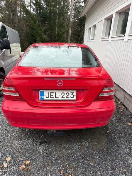 Mercedes-Benz C Tampere - valokuva 5