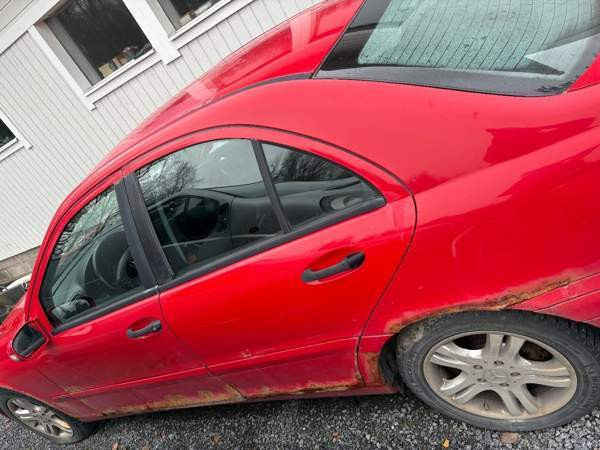 Mercedes-Benz C Tampere - valokuva 2