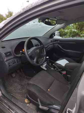 Toyota Avensis Nurmijaervi