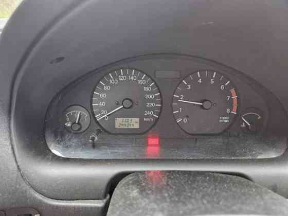 Mitsubishi Carisma Sastamala