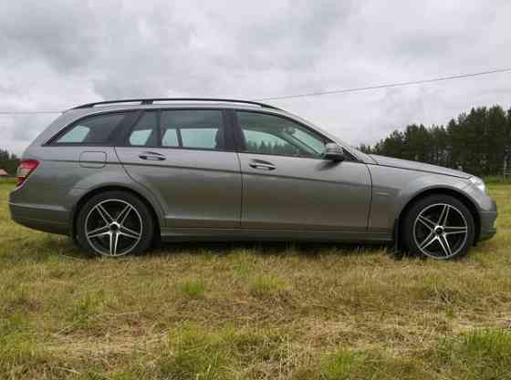 Mercedes-Benz 200 Kemijärvi