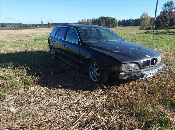 BMW 520 Lapinlahti - изображение 1