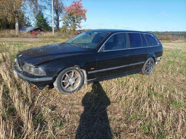 BMW 520 Lapinlahti - изображение 2