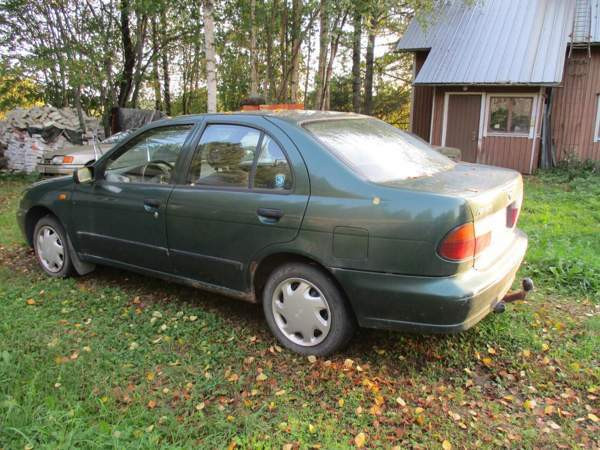 Nissan Almera Liperi - valokuva 3