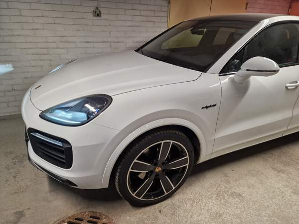 Porsche Cayenne Syevyerodonets'k - valokuva 4