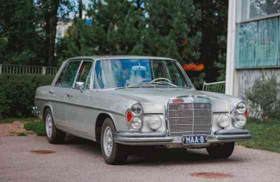 Mercedes-Benz 300 Вантаа