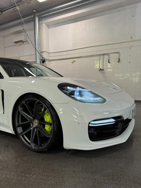 Porsche Panamera Helsinki - valokuva 1